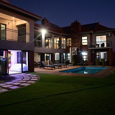 Omni The Pillar Boutique Hotel Bloemfontein Bagian luar foto